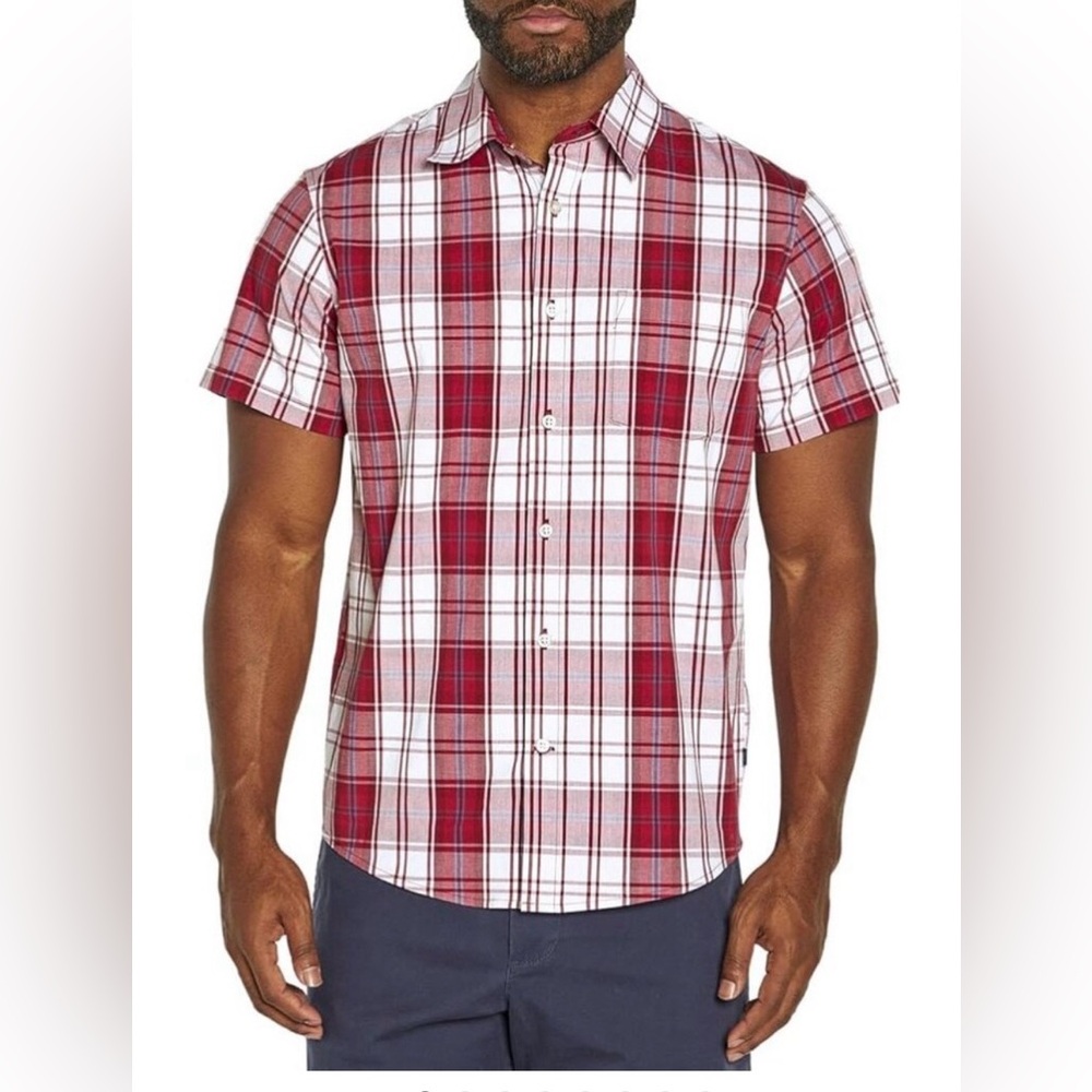 Gap Men's Short Sleeve Poplin Shirt